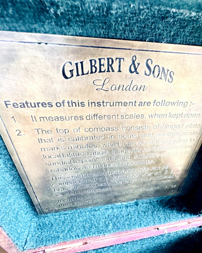 Suuri Puinen Kompassilaatikko "Gilbert & Sons" Kaiverrusmahdollisuudella